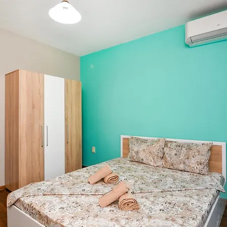 2br Spacious Варна