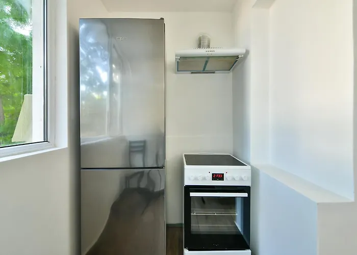 2br Spacious شقة *